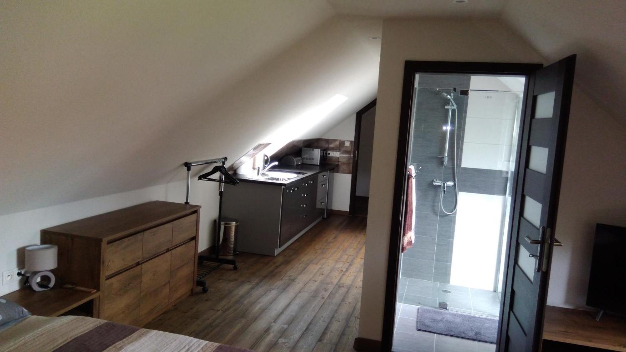 Apartament Apartman Route 18 Liptowski Mikułasz Zewnętrze zdjęcie