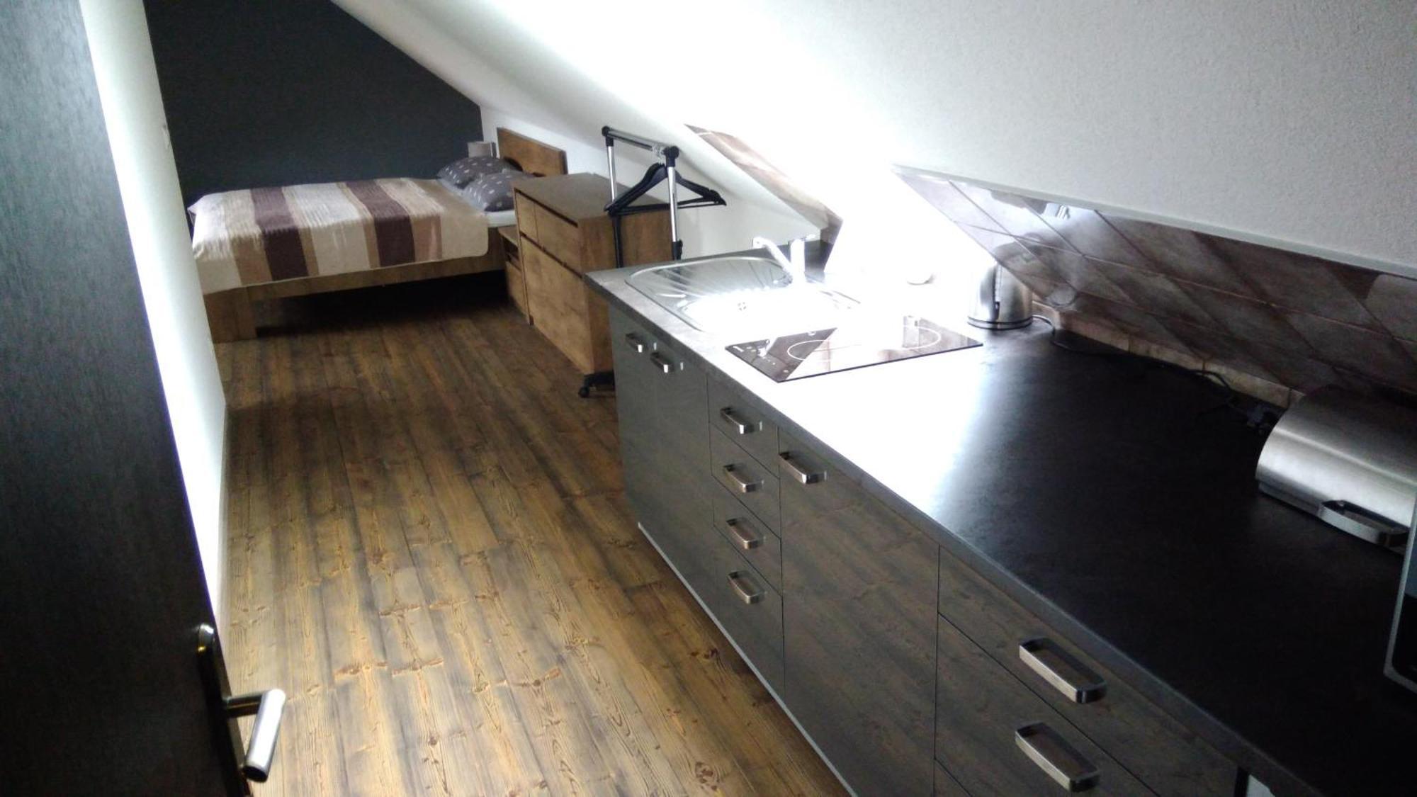 Apartament Apartman Route 18 Liptowski Mikułasz Zewnętrze zdjęcie