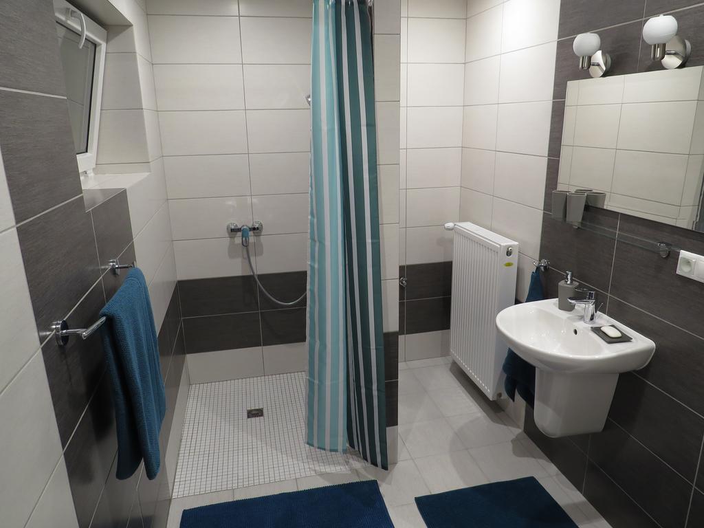 Apartament Apartman Route 18 Liptowski Mikułasz Zewnętrze zdjęcie